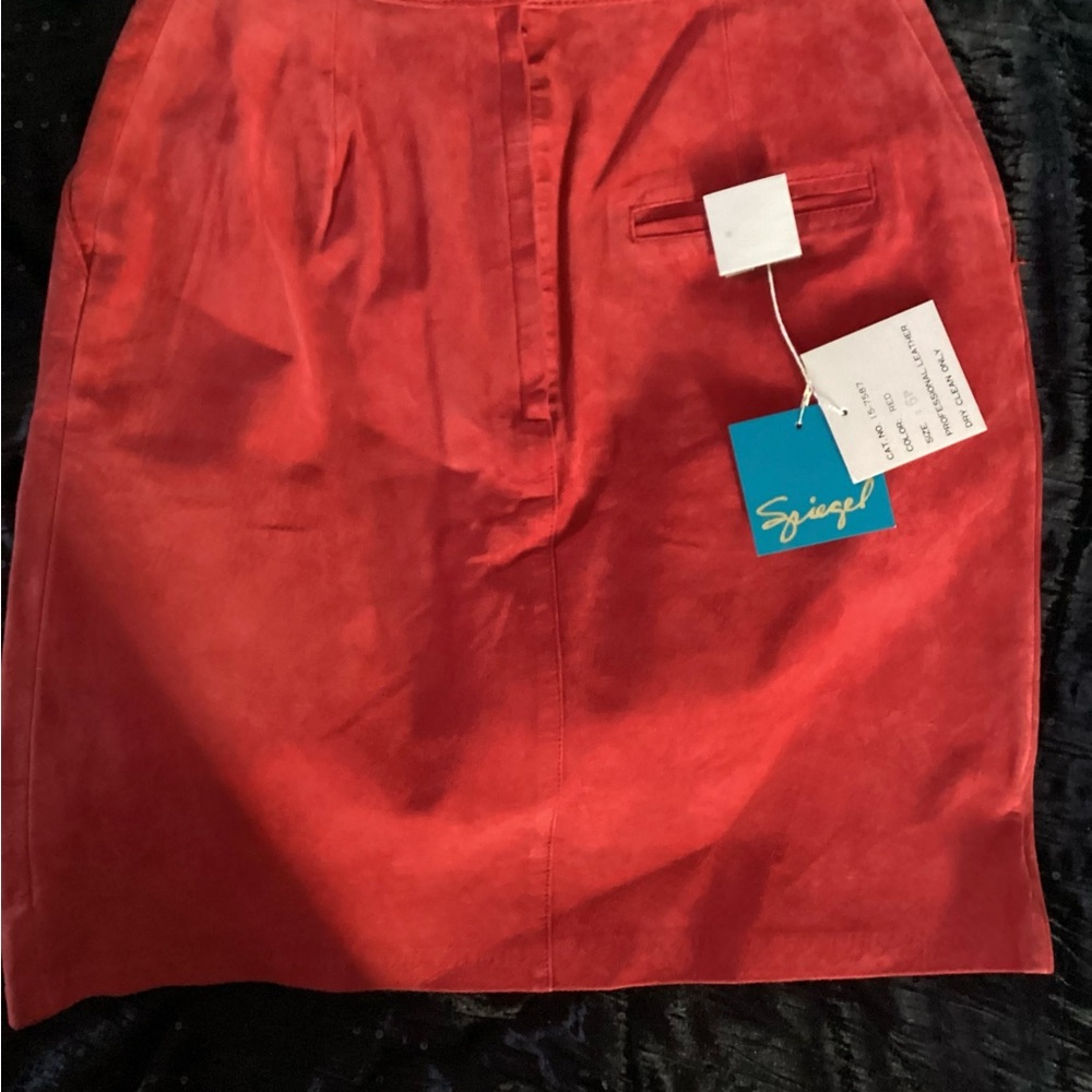 Vintage Deadstock SPIEGEL by Toffs Red Genuine Suede Leather Mini Skirt 6P/30